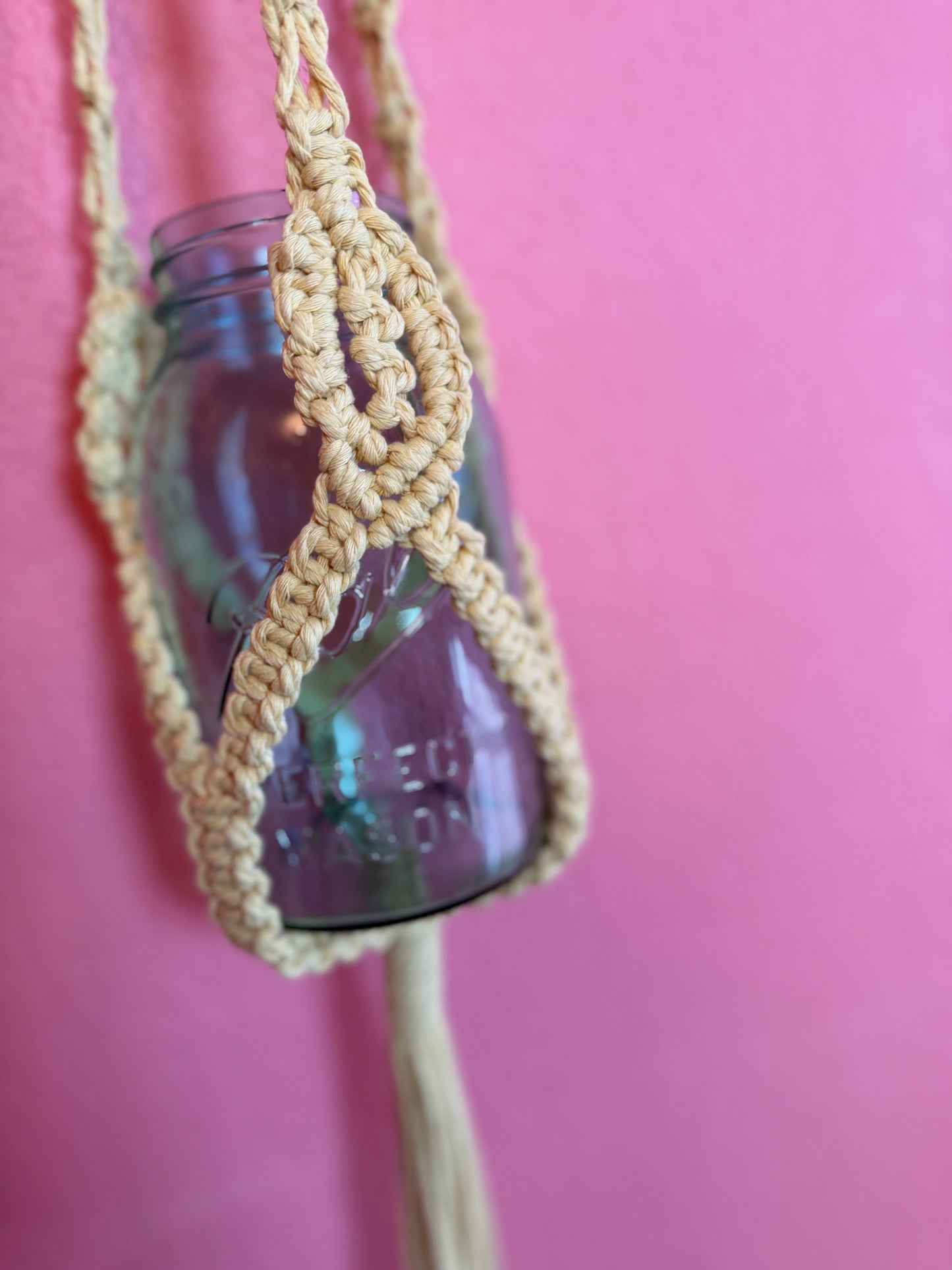 Leaf Pattern Plant Hanger