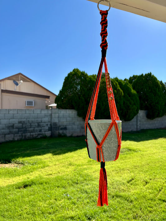 #111 Small Memorial Hanger